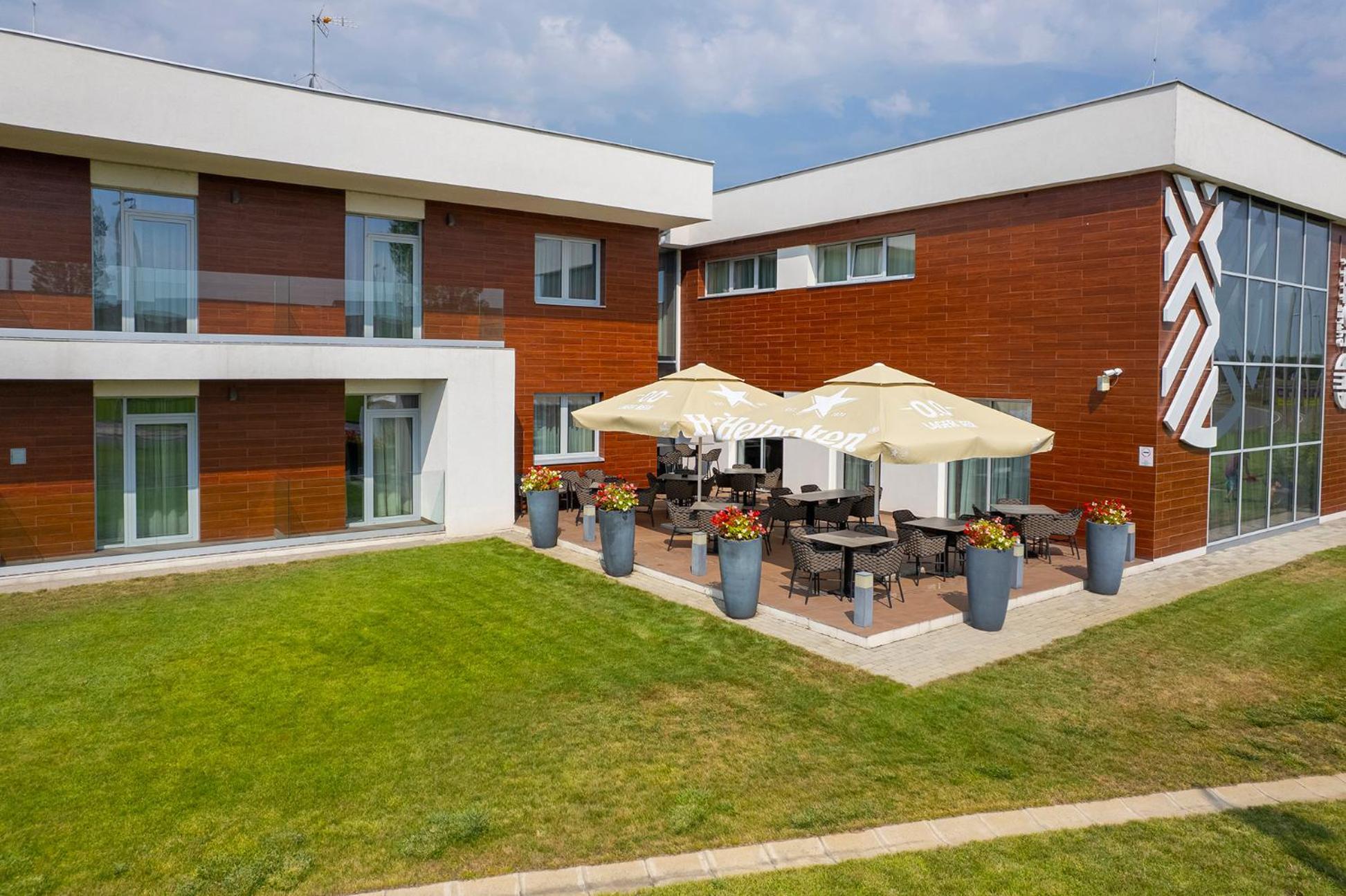 Outlet Hotel Polgar Ngoại thất bức ảnh