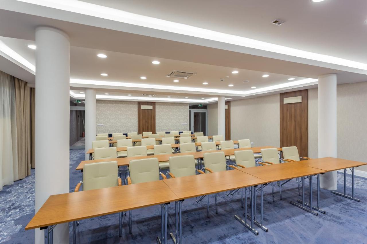 Outlet Hotel Polgar Ngoại thất bức ảnh