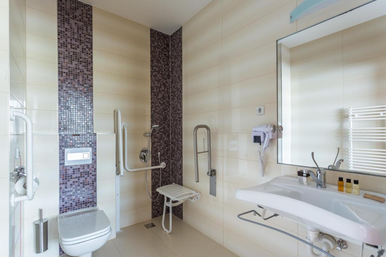 Outlet Hotel Polgar Ngoại thất bức ảnh