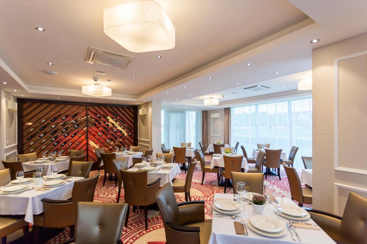 Outlet Hotel Polgar Ngoại thất bức ảnh